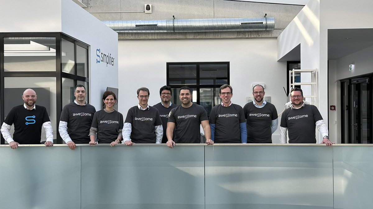 We Did It! Gemeinsam mit <a href="/pwc_de/">PwC Deutschland</a> haben wir in #Simplifier investiert. Jetzt bringen wir #LowCode in den industriellen #Mittelstand und unterstützen die digitale Transformation nachhaltig. Erste Informationen zu der Transaktion sind unter der #PM von #PwC zu finden. Los gehts!