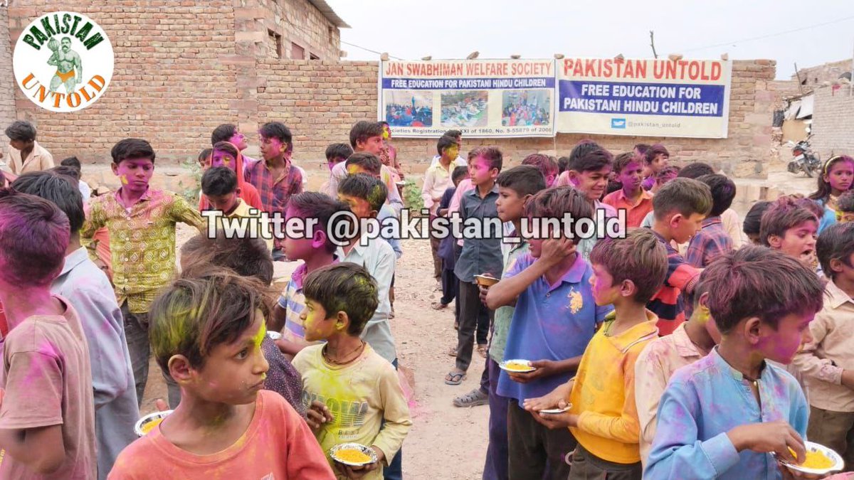 pakistan_untold's tweet photo. In Pak, Hindus are attacked if they celebrate festivals in open. These 450 Pak Hindu kids celebrating Holi at our @pakistan_untold's Jodhpur-Delhi free education centers for the first time.

Support our efforts for Pak Hindus on auspicious day

agnikiran@upi
agnikiran@axisbank

Happy Holi🙏🕉