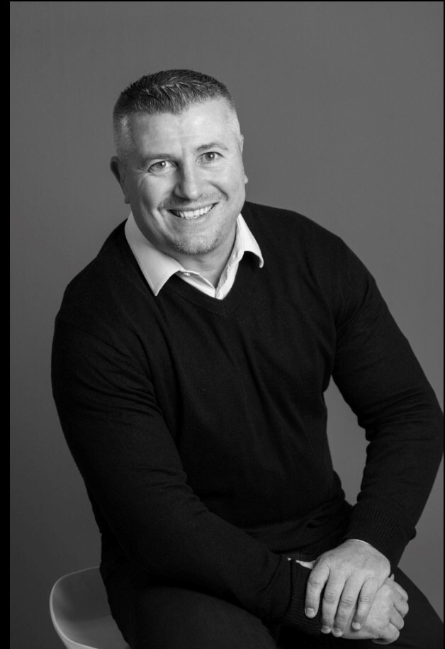 out_there_media's tweet image. Out There Media appoints Greg Bruwer as Sales Director, Out There Media South Africa
Welcome @BruwerGreg! 
bit.ly/3ykXknj
#mobileadvertising #outtheremedia #southafrica