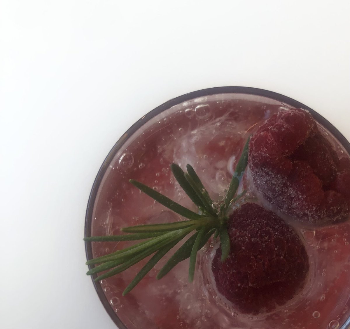 살아있듭니다..