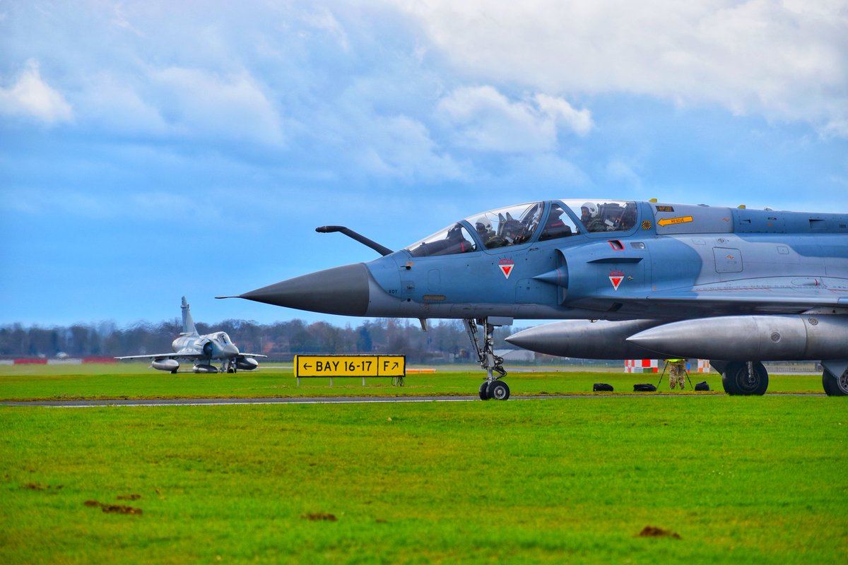 These Mirage shots coming in from Waddington are something else only... Too hot to handle man! 🥵🥵
#CobraWarrior #RAFWaddington #IAF