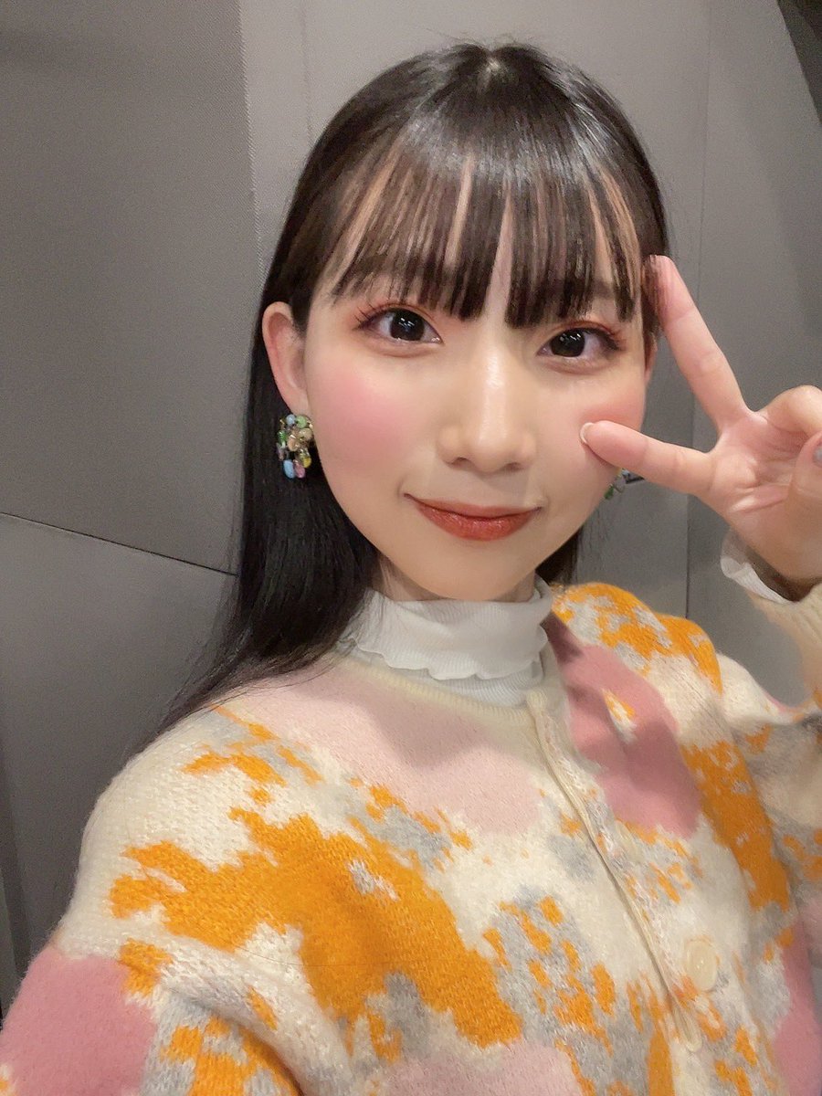 よよよ よよよちゃんのお部屋 - YouTube