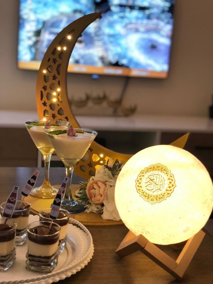 -اللّهم بلّغنا رمضان، واجعلنا نختم القرآن، واهدنا لبَرّ الأمان، يا الله يا رحيم.
#رمضان_يجمعنا 🌼