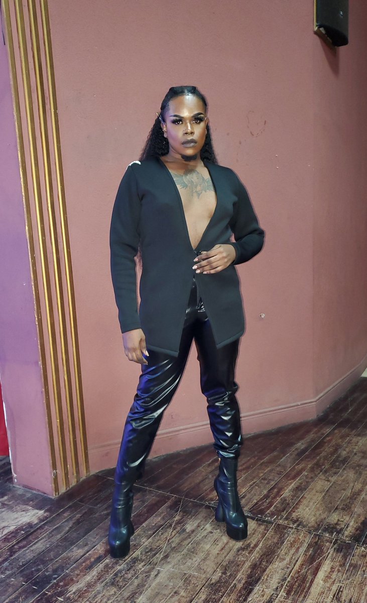JunorMark's tweet photo. Bold2 fashion show,  December 2022. 
Fit @kramronuj 
Makeup @beatbymark 
Hair @marysue 
Location @guyana 
Photo @kurtjohnson https://t.co/swU0jsLE4s