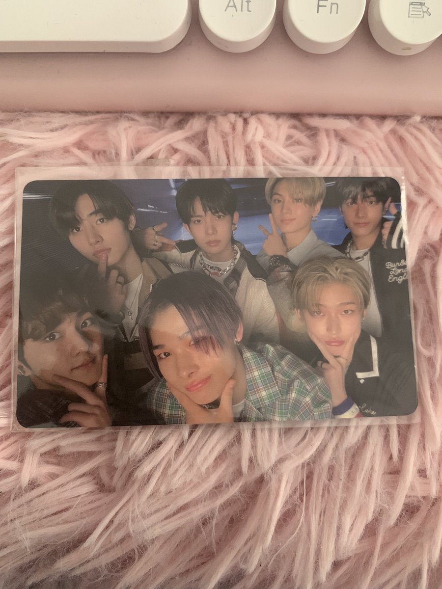 shelcartz's tweet photo. 🛒 .  .  . wts lfb ph .ᐟ rush!!
 
📓Enhypen assorted pcs 
      ╰ 100 ea (except hee pob 80ea) 
- PRIO pays or 3 days res
- Sco, Ggx, Flash etc.
- mm loc https://t.co/j8fpfmO97R
