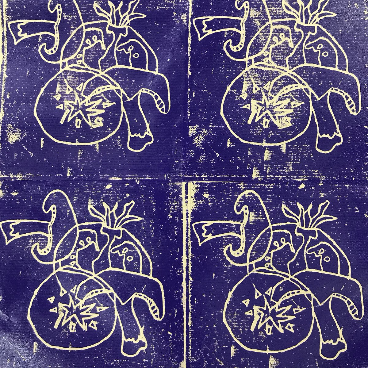 Amaia_Movie's tweet photo. We were impressed by the manner in which theses Year 7 students designed the motifs and set about making a print block and repeat printing the image. Fabric Design project. #ReliefPrinting #PolyPrint #FabricDesign #RepeatPatterns https://t.co/YoMpoBxFnC