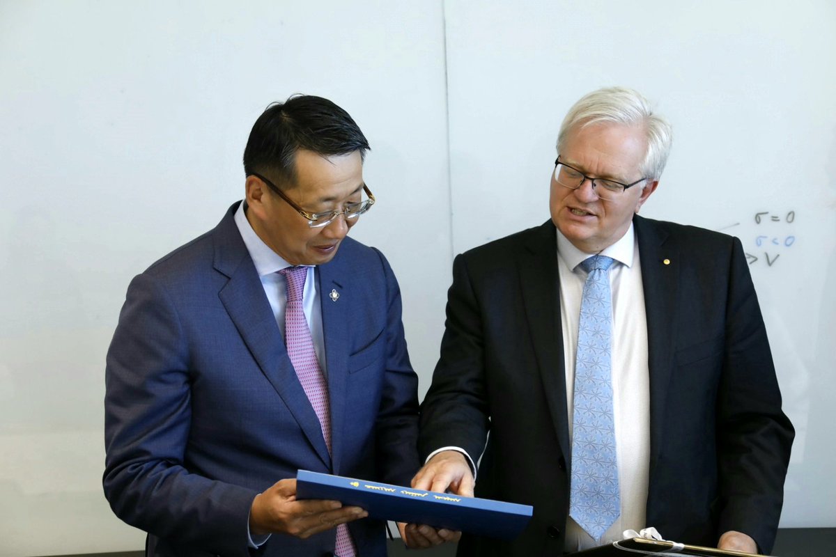 Л.Энх-Амгалан tweet media