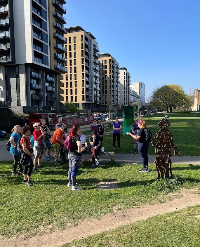 SecretRuns's tweet image. This week I'm mainly going to be running and talking about fabulous women from history 😍👇️

8th March, 7pm: 7k Badass Women of Bermondsey 

11th March, 10:30am: 10k Trailblazing Women of the East End 

12th March, 11am: 10k London's Power Women 

secretlondonruns.com/themed-running…
