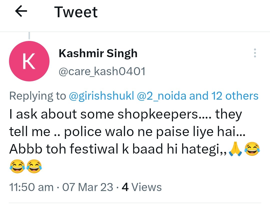 girishshukl's tweet photo. @care_kash0401 @2_noida @noidapolice @noidatraffic @Acp4GrNoida @dgpup @CMOfficeUP @CP_Noida @WestGreno @nefowaoffice @rituias2003 @OfficialGNIDA @noida_authority @Uppolice श्रीमान जी, क्या ये सत्य है की रोड पर लग रही दुकानों से  कीमत ली जा रही है, अगर नही तो अभी तक कोई कार्यवाही क्यों नही हुई, GNW की जनता पुलिस और प्रशासन पर क्यू भरोसा करे,जवाब दिजिए @Uppolice @CP_Noida @WestGreno @nefowaoffice @112UttarPradesh @PMOIndia @HMOIndia https://t.co/NkZ70E9fjO