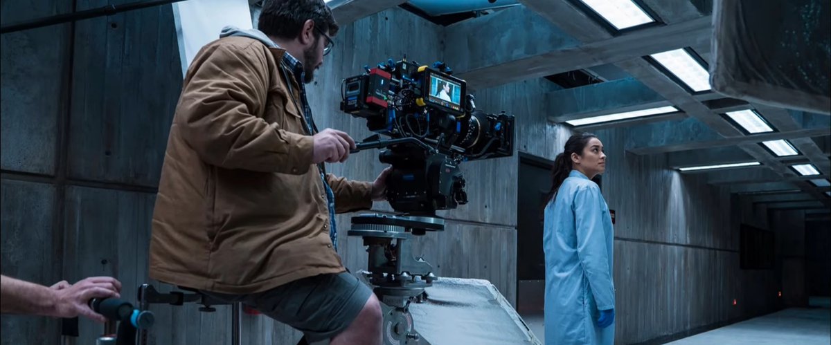 valentinavee's tweet photo. I just found out they shot The Possession of Hannah Grace on a Sony A7SII! Look at that CHONKY build! They shot with Hawk V-Lite Vintage Anamorphics. https://t.co/rCPigXrPuC