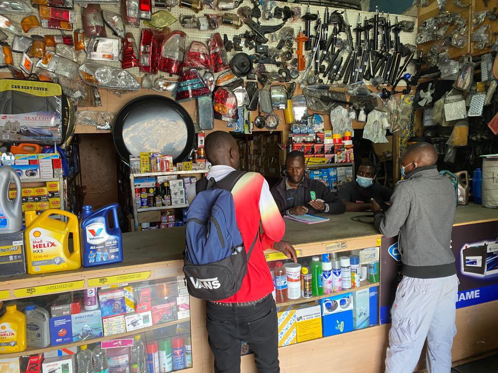 Berac_Auto's tweet photo. We are ready to serve you conveniently. Check in with the service bay for durable and affordable parts. #business #ZedTwitter #BeracAuto. https://t.co/dmmrnIyglW