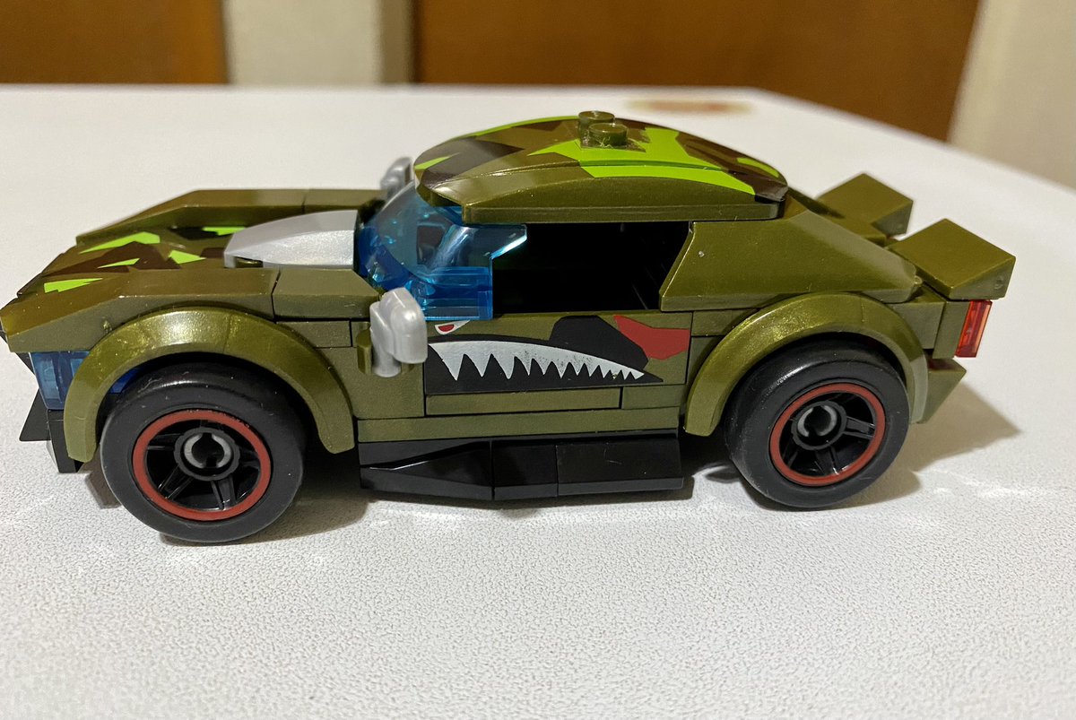 ChavaTheMan's tweet image. Carro para armar de #hotwheels y #megablocks  Buen modelo!