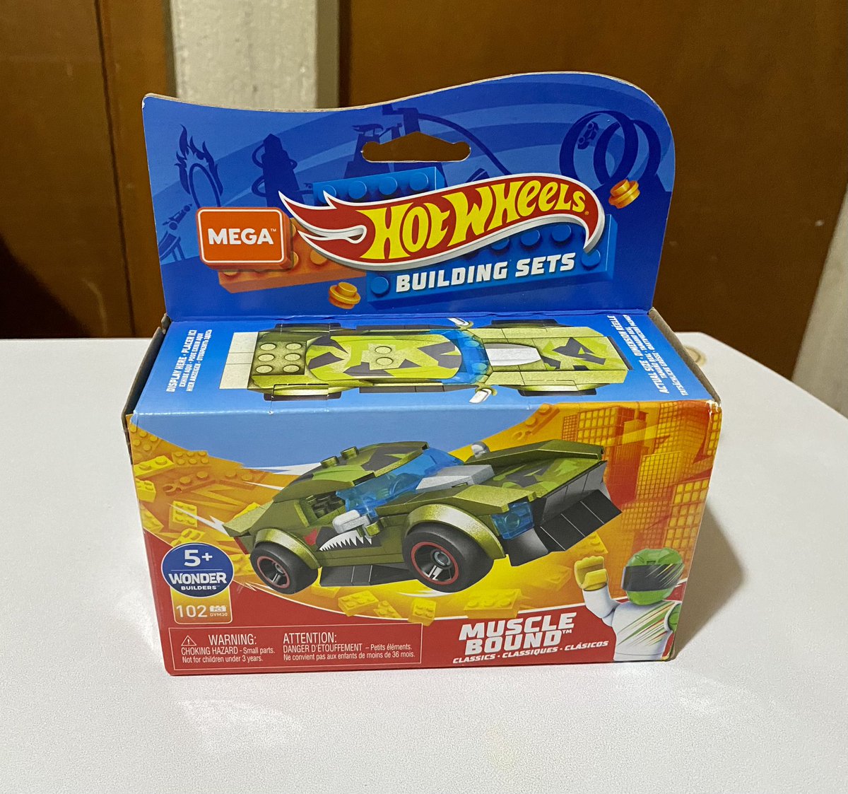 ChavaTheMan's tweet image. Carro para armar de #hotwheels y #megablocks  Buen modelo!