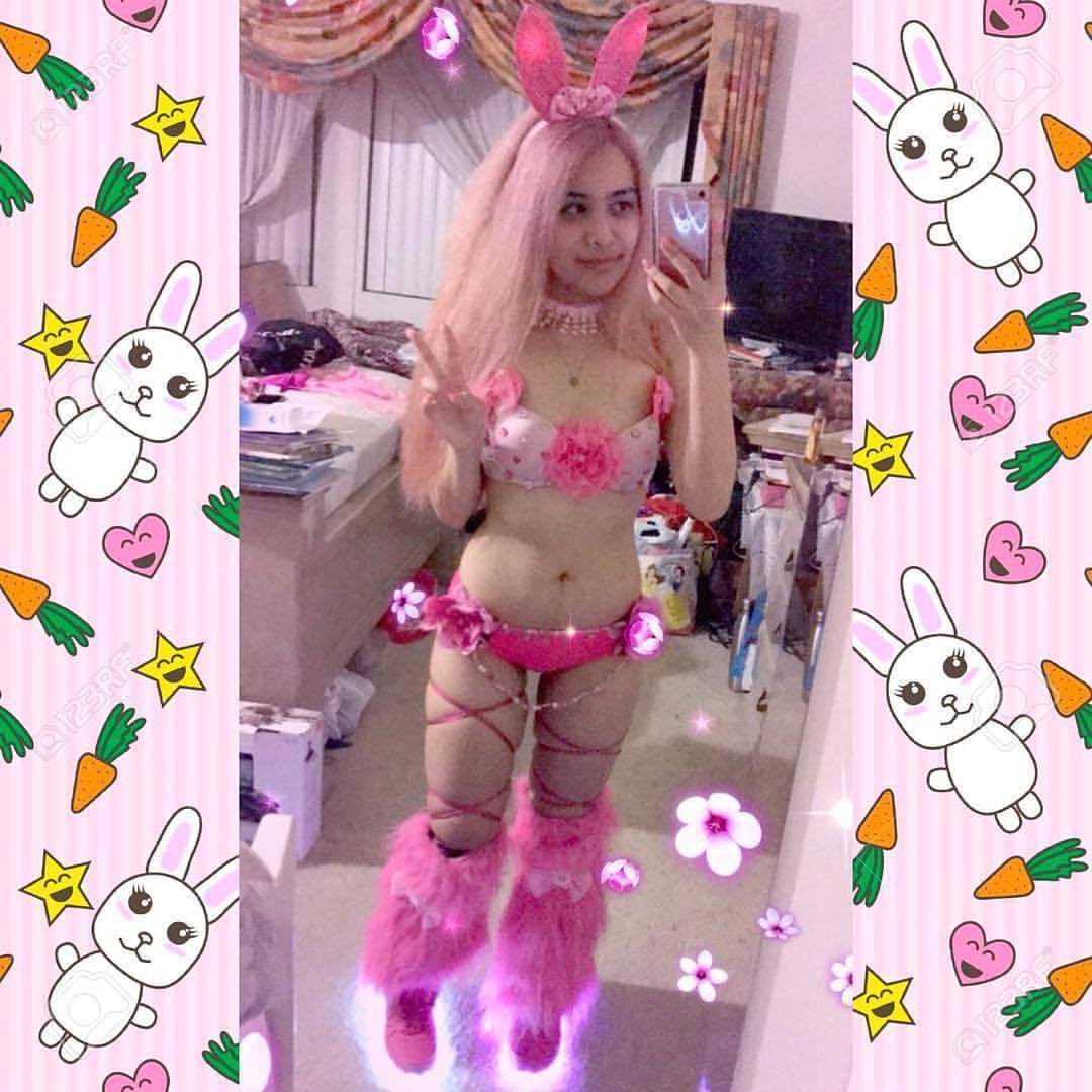 bunnygirlkara's tweet photo. Bunny girl pics of me 🐰🐇🎀💕 https://t.co/kZoGDbkcox