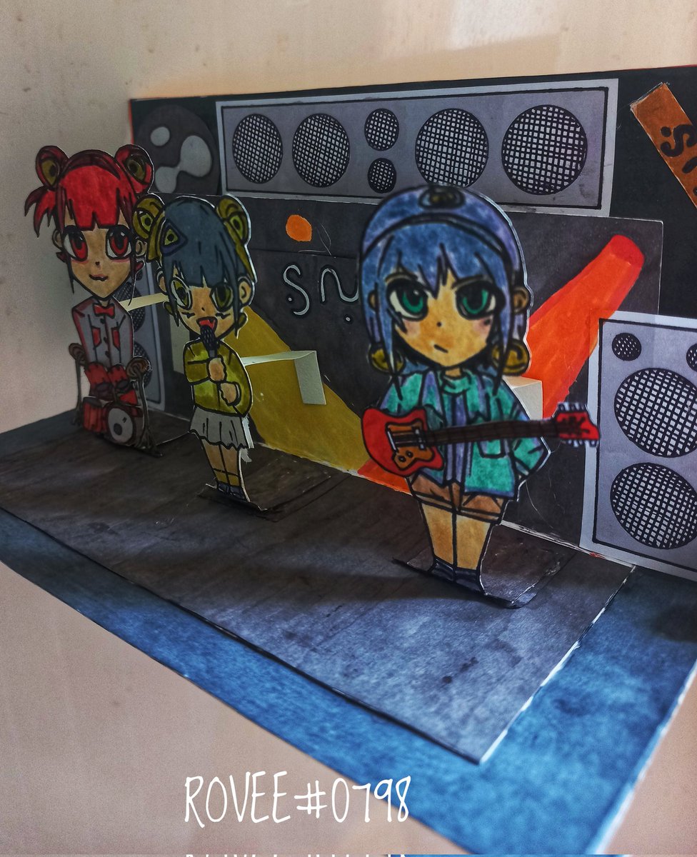 ROVEE 🌱 tweet media