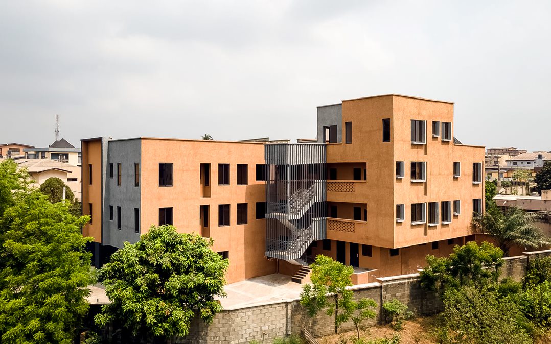 Studio_Stoone's tweet photo. Stunning 3 &amp; 4 bedroom  apartments designed by us, available for sale and rent at Morgan Estate, Ojodu. 

#airbnb #shortlet #sale #inec #Ireland #rent #sale https://t.co/mlHTl9hdVg