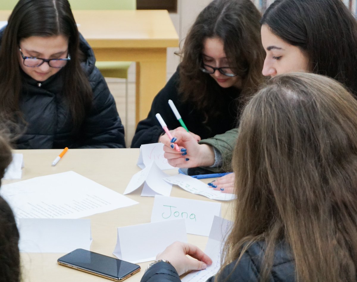 actirana's tweet image. We welcomed March with two poems &quot;Dear March - Come In&quot; by Emily Dickinson and &quot;March&quot; by modern poet Richard Kenney.#ModernPoetryClub @USEmbassyTirana