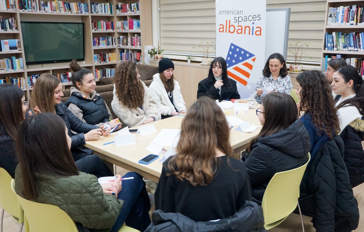 actirana's tweet image. We welcomed March with two poems &quot;Dear March - Come In&quot; by Emily Dickinson and &quot;March&quot; by modern poet Richard Kenney.#ModernPoetryClub @USEmbassyTirana