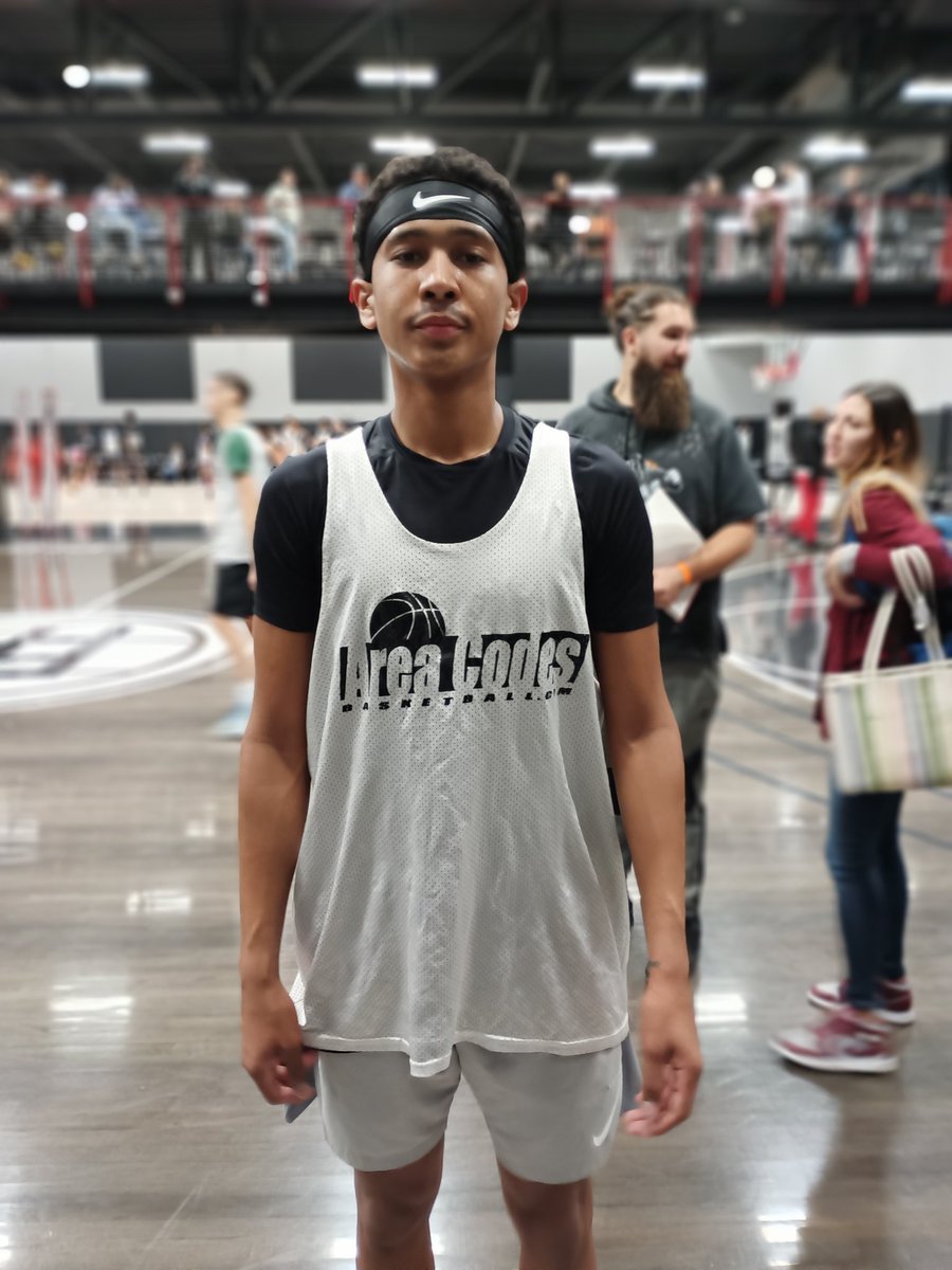 Unsigned Senior 6'2 JaShaun Kinnard (@jkinnard23 ) (Parkland/El Paso, TX) a explosive guard from West Texas didn't disappoint at the Arizona Spring Showcase 🏀 College coaches should be all over J.K. soon as one of the best avail's in SW Texas 🏀 Recap prephoops.com/2023/03/spring…