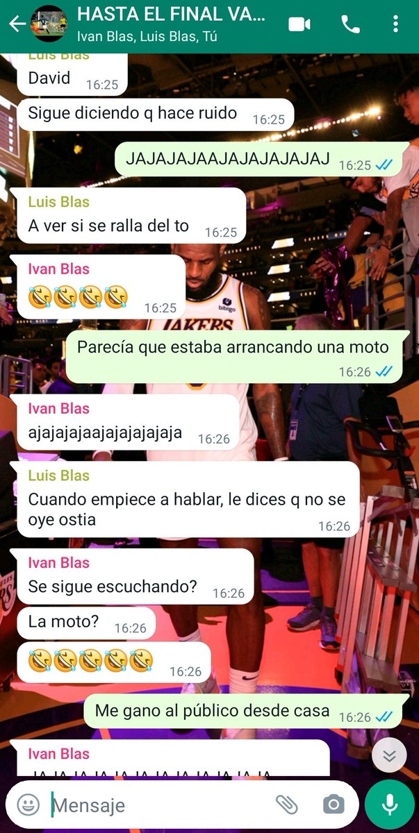 David7JM14's tweet photo. @Ivan_portillo97 @wismahe echo de menos el cigarro de Luis a las 7 y media, las cañas a las 10 am, las clases virtuales o irnos de un examen a los 10 min por no tener ni puta idea para irnos a echar un torneo de FIFA al piso o al Codere a meterle 2€ a dos tenistas japoneses ♥️ https://t.co/xcwbxNDtpE
