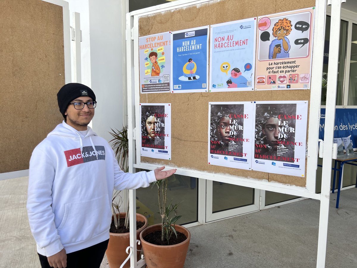 Lycée français Descartes AEFE Rabat tweet media