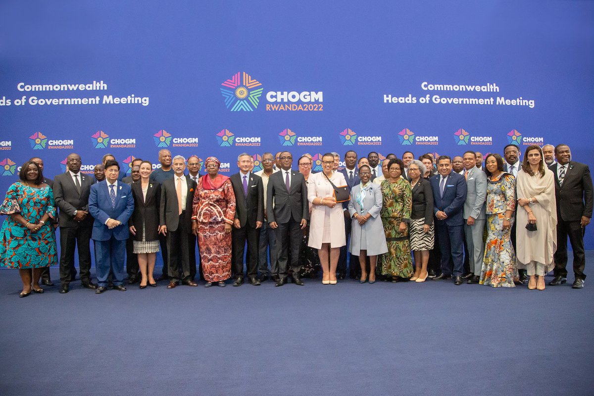 RwandaMFA's tweet image. A week to Commonwealth Day, we look back at #CHOGM2022. Over 6,000 people gathered in Kigali to discuss and agree actions and policies to "Delivering a Common Future" to the citizens of the #Commonwealth. Rwanda also became the Commonwealth Chair-in-Office.