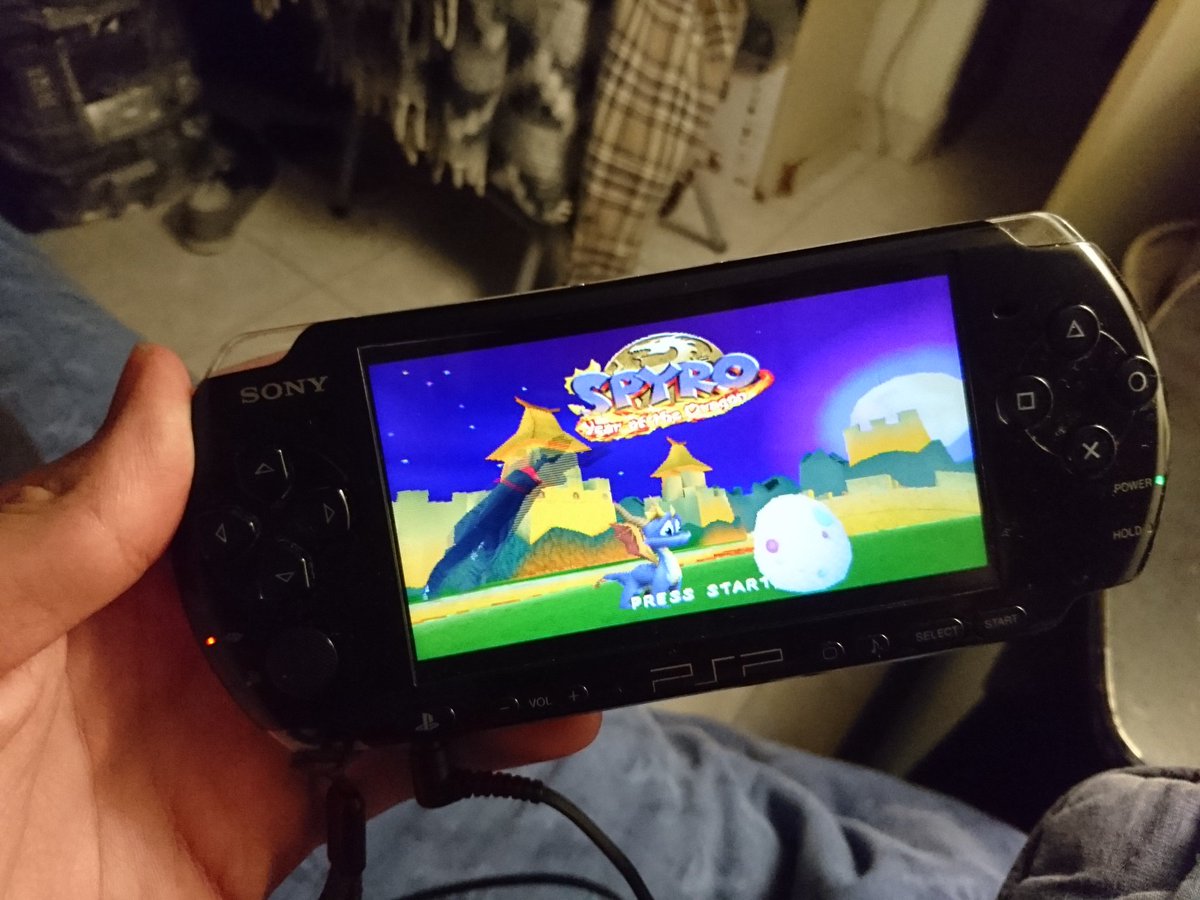 DJDieps's tweet image. No está con hack la consola. El juego es 100% legal de la PlayStore y chulada para esta noche ♥️

#PSP #SpyroYearOfTheDragon #PSP3010 #PS1