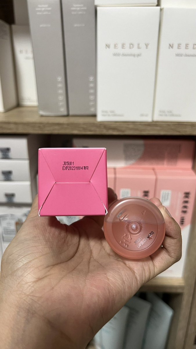 Kit x Skincare tweet media