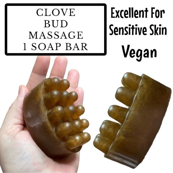 BeBoundlessBo's tweet photo. So good I had to share! Check out all the items I'm loving on @Poshmarkapp #poshmark #fashion #style #shopmycloset #effervescentbubbles #buffalodavidbitton: https://t.co/DDIMVC4AHO https://t.co/eOQU4DA5qv