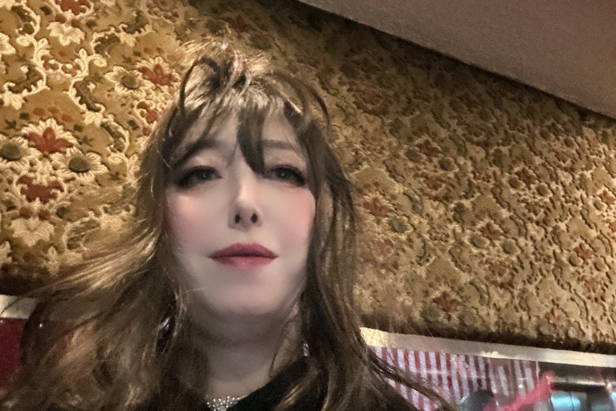 mihok0425's tweet photo. 2月と3月のデパチです
#女装  #女装さんと繋がりたい  #cd #Crossdreser  #偽娘　#女装家
#男の娘　#カマレズ  #女装メイク　#女装の男  #女装レズ  #女装男
#デパートメントH #デパチ https://t.co/E2FbHq4Ps8