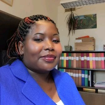 In terms of Section 110 (2) (i) as read with section 204 of the Constitution of Zimbabwe H.E President @edmnangagwa has appointed Mrs Melody Chaurura as the country’s Ambassador Extraordinary and Plenipotentiary to the Republic of Namibia. Makorokoto/Amhlophe @Shashie08