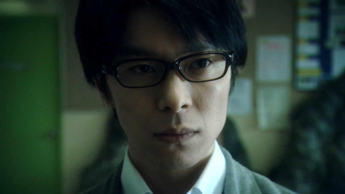 e97h0018's tweet photo. ※映画本編カット※
#長谷川博己 #35歳
#鈴木先生 https://t.co/5hC0sbIueb
