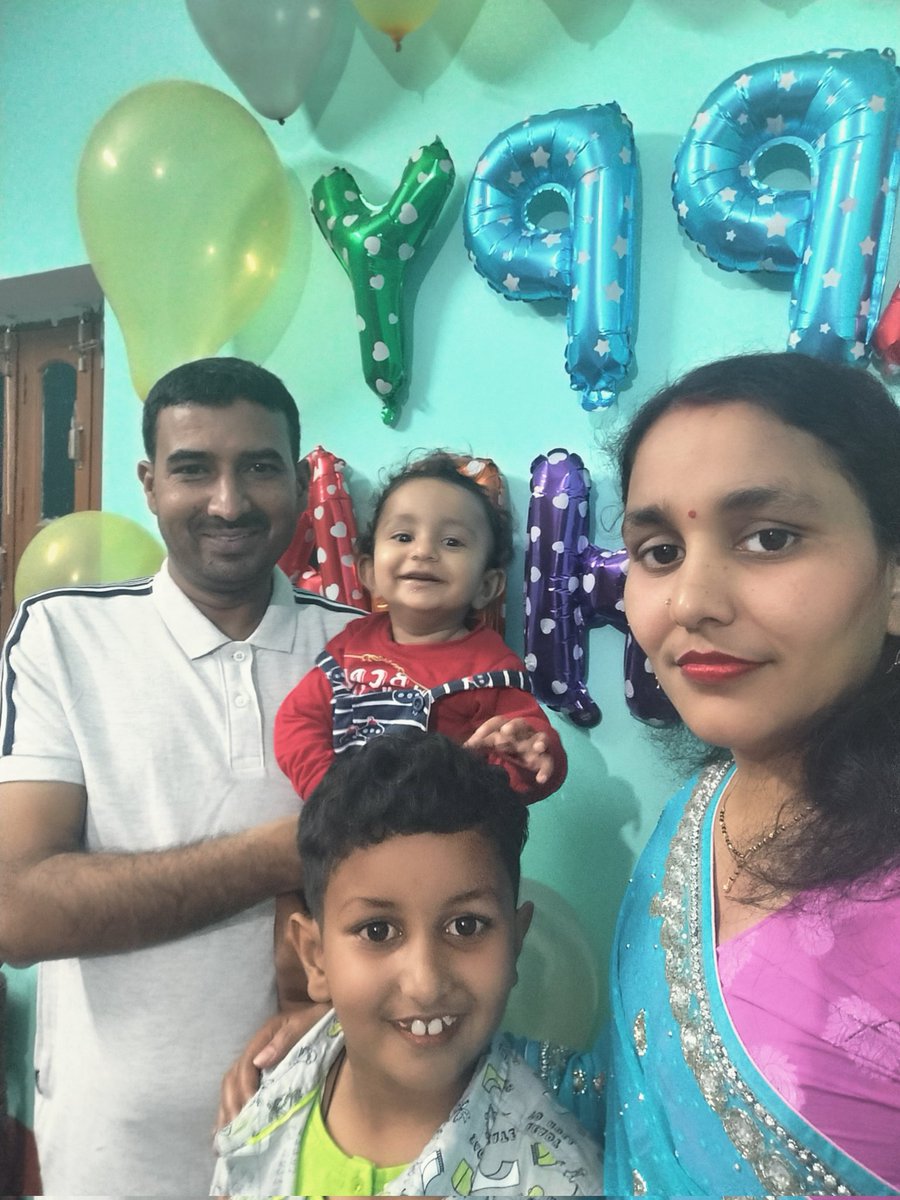 drvineetky's tweet photo. @6 मार्च।। बड़े बेटे चैतन्य को जन्म दिन की शुभकामनाएं https://t.co/76UOpaUcW7
