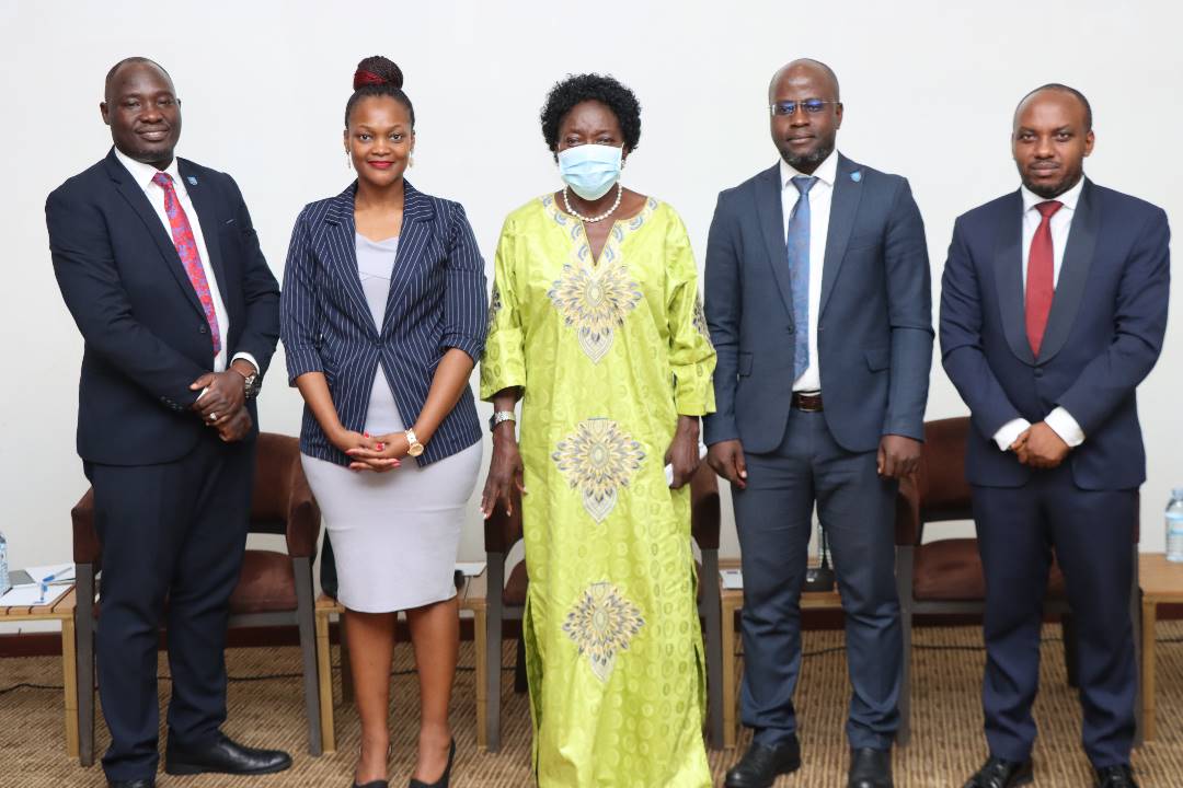 Uganda Law Society tweet media