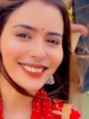 ali_javedsayed's tweet photo. #KundaliBhagya look of #ParasKalnawat as new lead in the entry scene during holi track opposite new female lead of the show #Sanasayed.
Pic: media portal. https://t.co/upYPEuHHaB