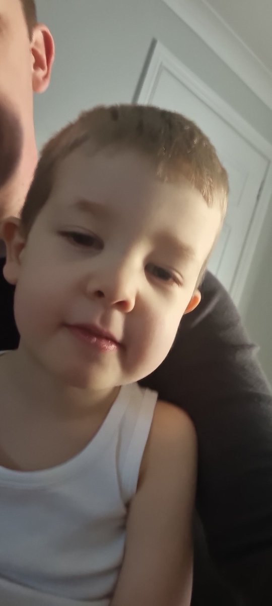 CraignMax's tweet image. @elonmusk My son Max drew you a rocket #ProjectMars