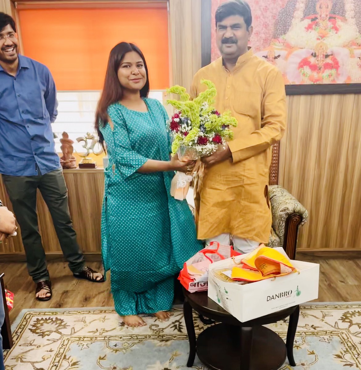doctorrichabjp's tweet photo. परम आदरणीय प्रदेश महामत्री ( संगठन ) भाजपा उत्तर प्रदेश हमारे मार्गदर्शक  माननीय श्री धरमपाल @idharampalsingh जी भाई साहब से होली के पर्व पर भेंट कर उनका शुभ आशीष प्राप्त करा…

@BJP4UP https://t.co/OIrbs7MIXA