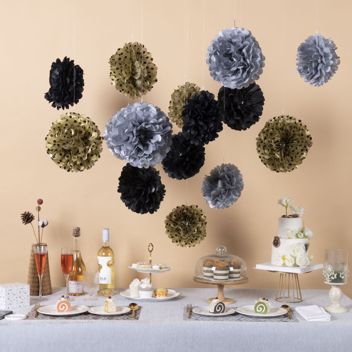sunbeautyparty_'s tweet image. This set is made of high quality wood pulp, safe, environment-friendly and reusable. Pompoms high-quality silk paper has better effect after being expanded. 

.
.
.
.
.
#paperdecorations #partydecorations #paperdecor #pompoms #tissueflower #tissuepompoms #bulkbuydecorations