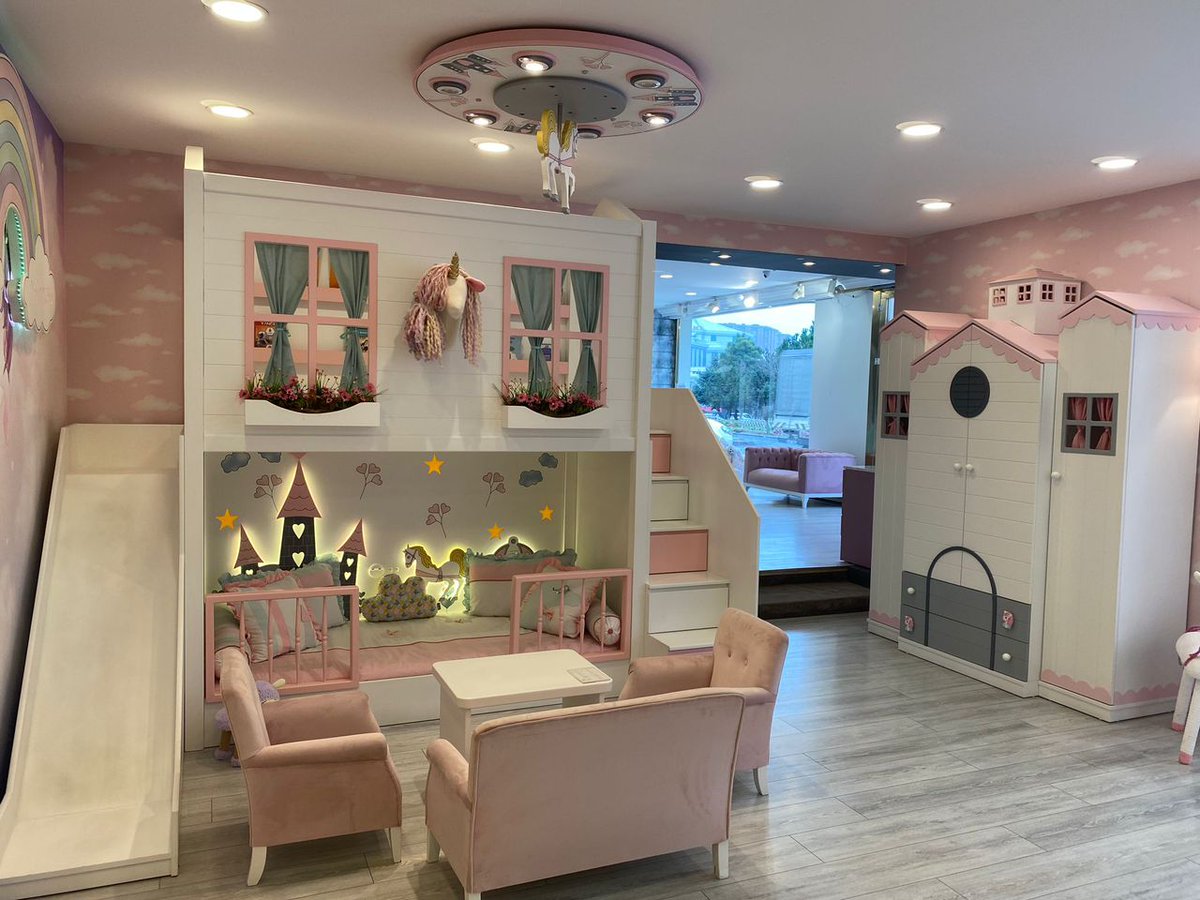 Create a magical space for your little ones to dream big and sleep tight.
Available on preorder 
Send us a DM for this 
Wuse 2 Abuja
#kidsbedroom #luxury #cabinetreshuffle #Elections2023