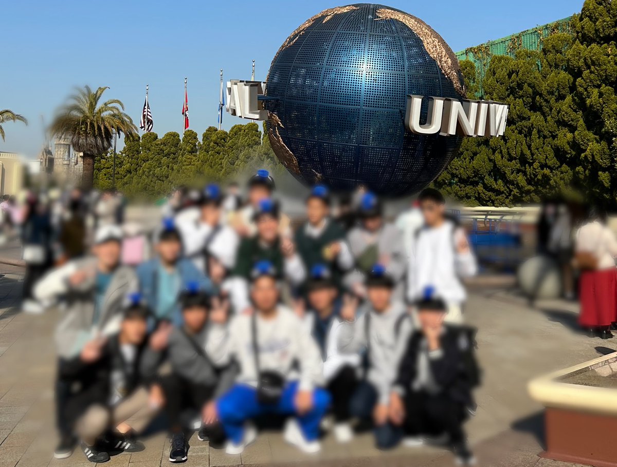 edahighschool's tweet photo. 今日も一日快晴の中、USJを満喫することができました。
パレードやアトラクションなど皆楽しめました。 https://t.co/ISJa7XGMfZ