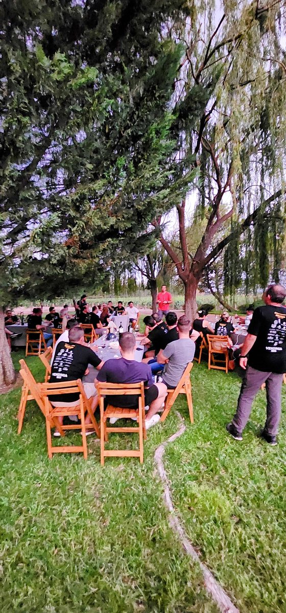 Rodrigo Arizu... contando la historia de la bodega y nuestros viñedos...