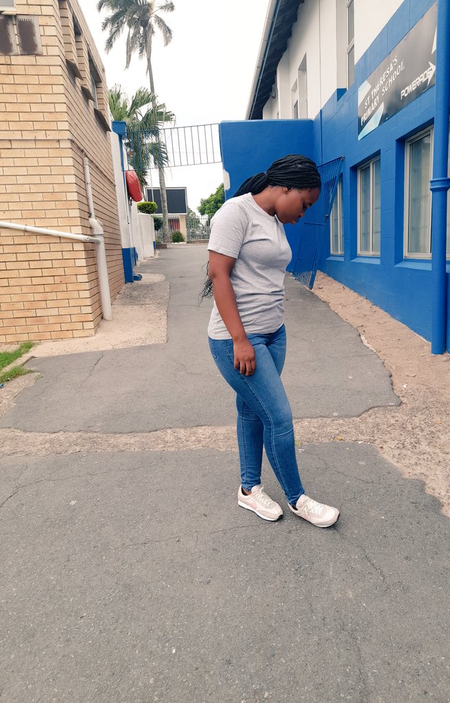 BandileMsikaba's tweet photo. Tuesday 🥰 https://t.co/zcWDEYogsi