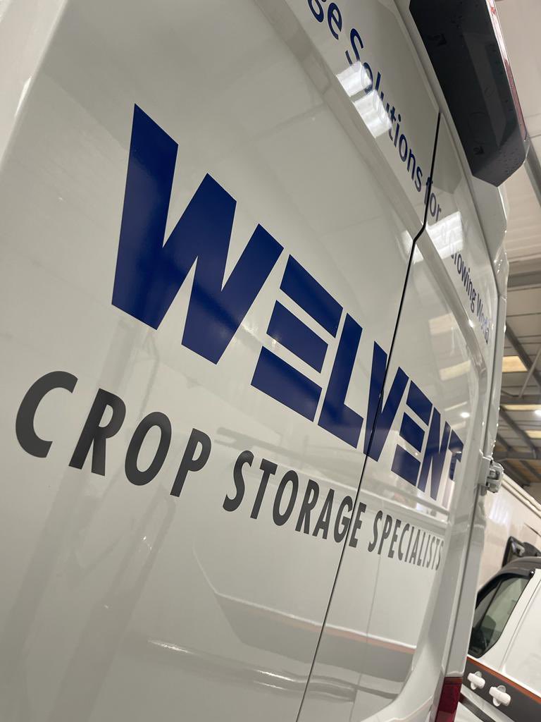 Allen_Signs's tweet photo. Another one to add to the fleet for our neighbours @Welvent …

With printed and cut @Metamarkuk vinyl applied to each area of this vehicle to ensure the brand really grips the passing trade! 

Installed with our close knit partners JL Wraps

#vehiclegraphics #teamallensigns https://t.co/w0jq20jGfY