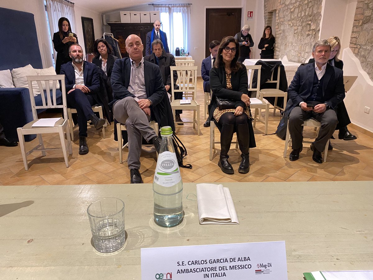 cgarciadealba's tweet photo. Ampliando horizontes&amp;poniendo más pisos a ya sólida #AEMI @Economiaim Por 1ra vez nos reunimos fuera @Roma formato híbrido para iniciar c/bríos iniciativa”Un Socio para los Socios”.Gracias Flavio Perotti Presidente #MAGDI por anfitrionía @RegioneUmbria @orvieto_tours @EmbaMexIta https://t.co/gBDjwxcDRP