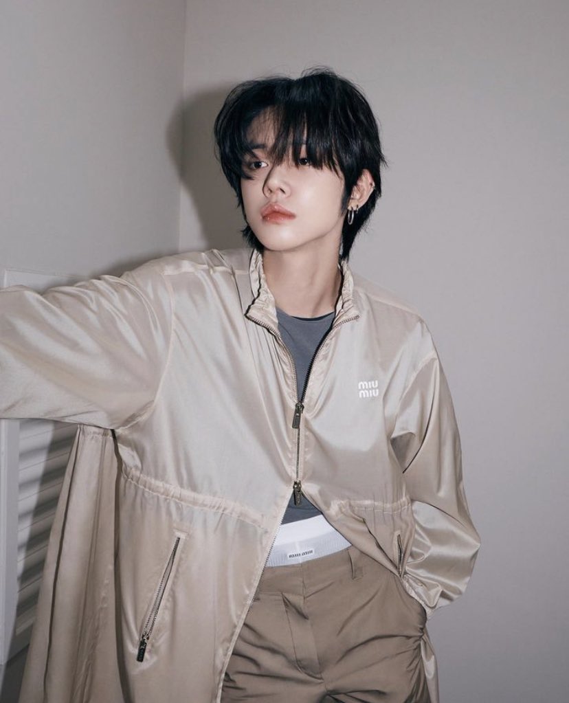 [230507] #YEONJUN Instagram 

“please look forward to the miumiu fw23 show that will be held in paris, tonight at 10pm (kst) 💥” 

<a href="/TXT_members/">TOMORROW X TOGETHER</a> <a href="/TXT_bighit/">TXT OFFICIAL</a>