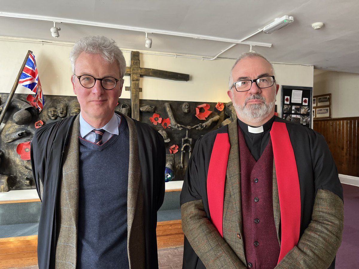 cargilfield's tweet photo. A very warm welcome to Rev Dr Stephen Holmes, Minister at @HolyCrossEdin, to preach in Chapel this morning #cargilfieldconnected https://t.co/jMxL3x37y9