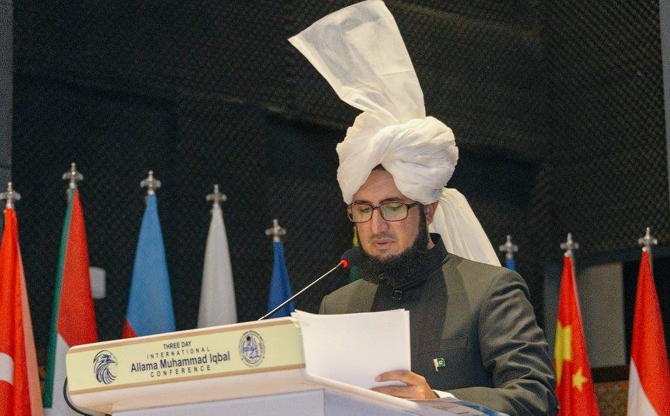 Today is 11th foundation anniversary of MUSLIM Institute. Indeed its multifaceted achievements &amp; recognition at national and international level are manifestations of the clear vision of its Founding Father H.E. Hadhrat Sultan Muhammad Ali Sahib.
<a href="/MUSLIMInstitut/">MUSLIM Institute</a> 
<a href="/SahibzadaSulta1/">Sahibzada Sultan M A</a>