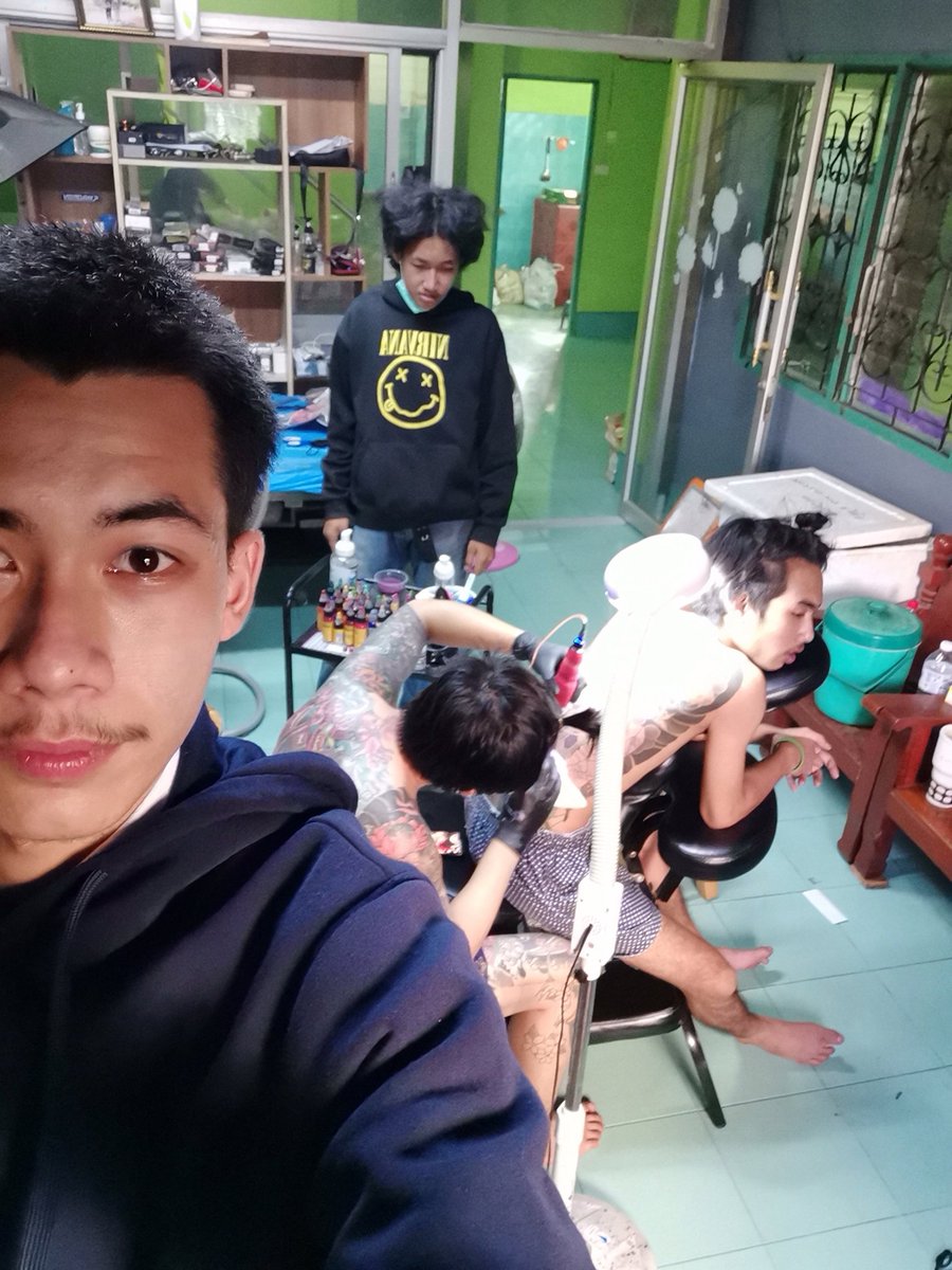 N0n54DuHum's tweet photo. ความหล่อมีไม่มากเเต่ท่ายากผมมีเยอะ😈
#ชายเดี่ยว #fwbกรุงเทพ #onsกทม
#อ้อมน้อย​ #ศาลายา https://t.co/T40ugxzsAm