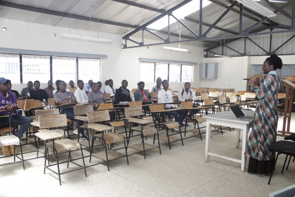 utunziafrica's tweet image. Happening Now!

Cage free engagement Workshop at Faculty of Veterinary Medicine and Surgery, Egerton University. The event is facilitated by our Project Cordinator Miss Saline Akoth. #henwelfare