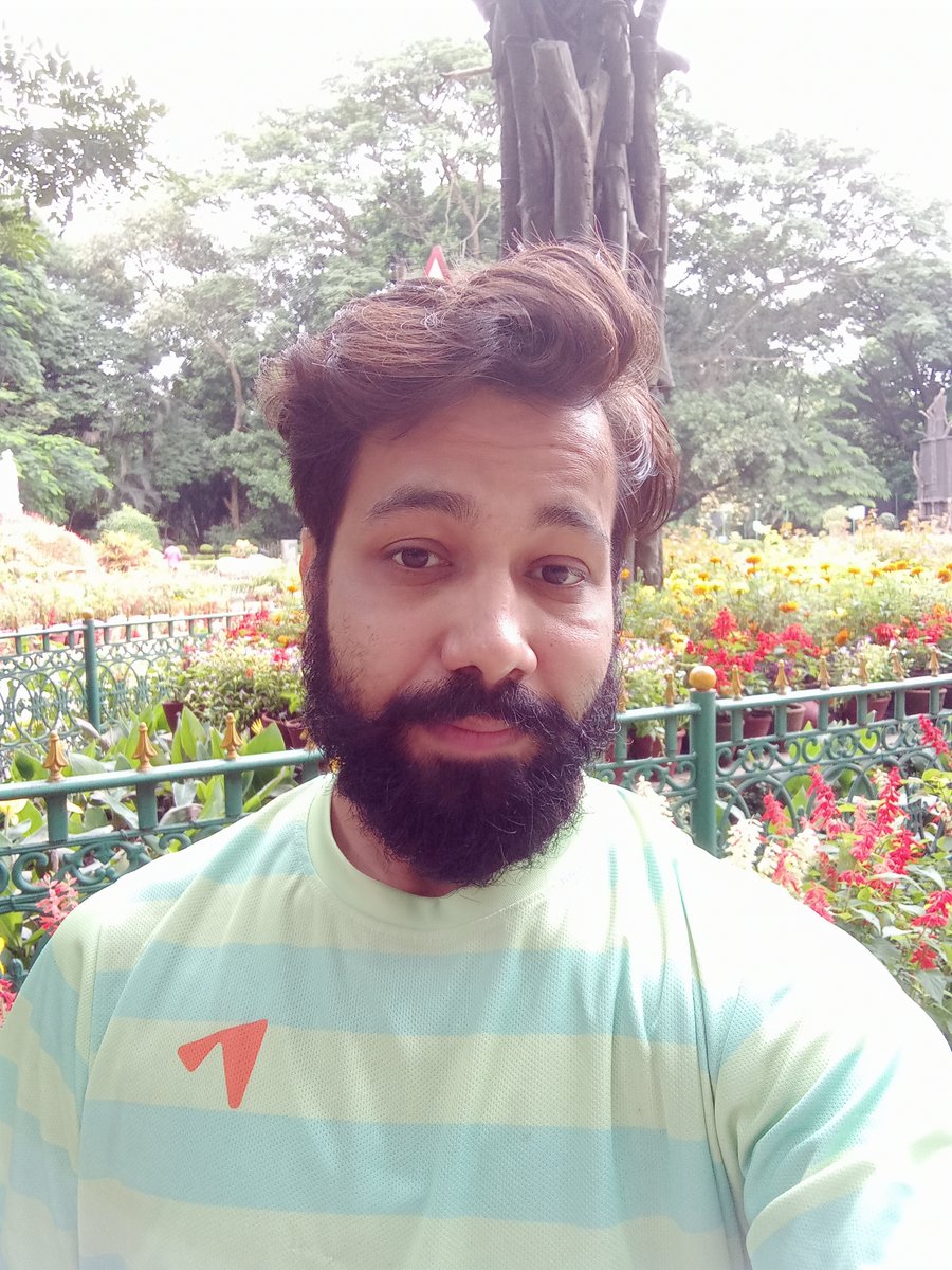 It's not only last 2 years I miss, But an aura that Bengaluru brings. My dreams, flaws, hopes, and madness. I am not done yet. 

#bengaluru #dreams #kannada #love #refreshed #cubbonpark #bangalore #startupstories #readyfornext #motivation #india